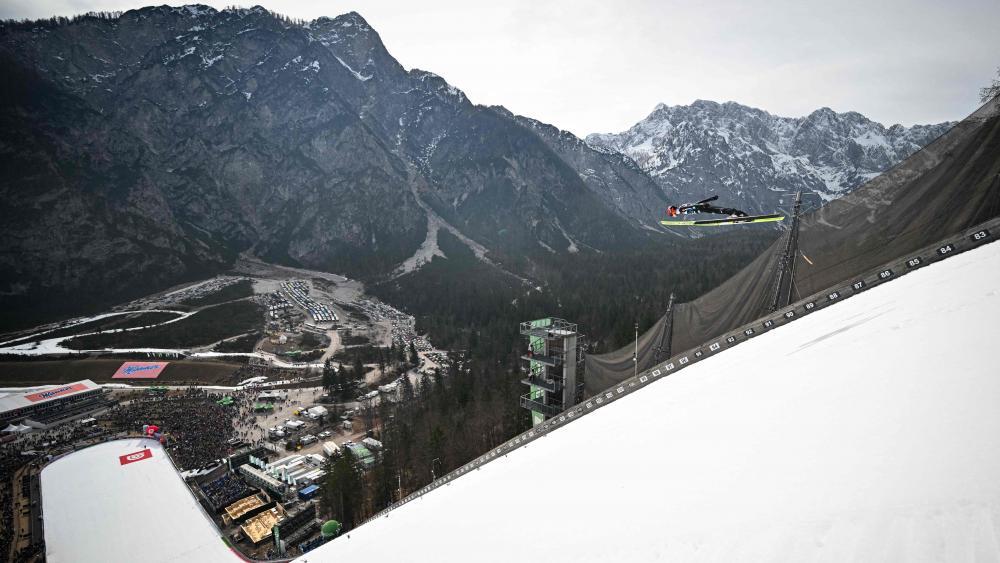 Skiflug Mekka Planica Pinkelnig siegt Insam mit mäßiger Quali Sport