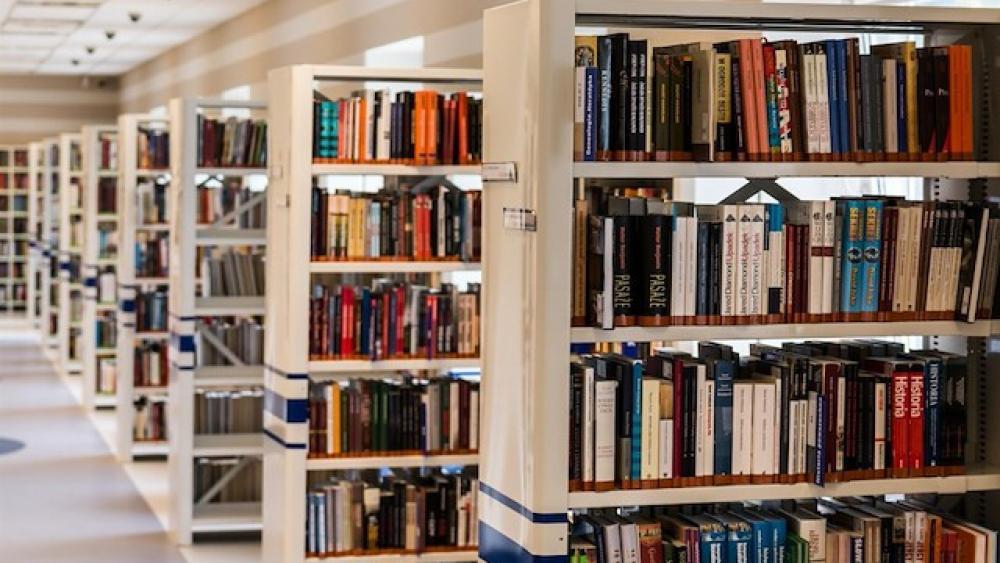 Öffentlicher Wettbewerb zur Besetzung einer befristeten Bibliotheksstelle in der VI. Funktionsebene in Teilzeit (50%)
