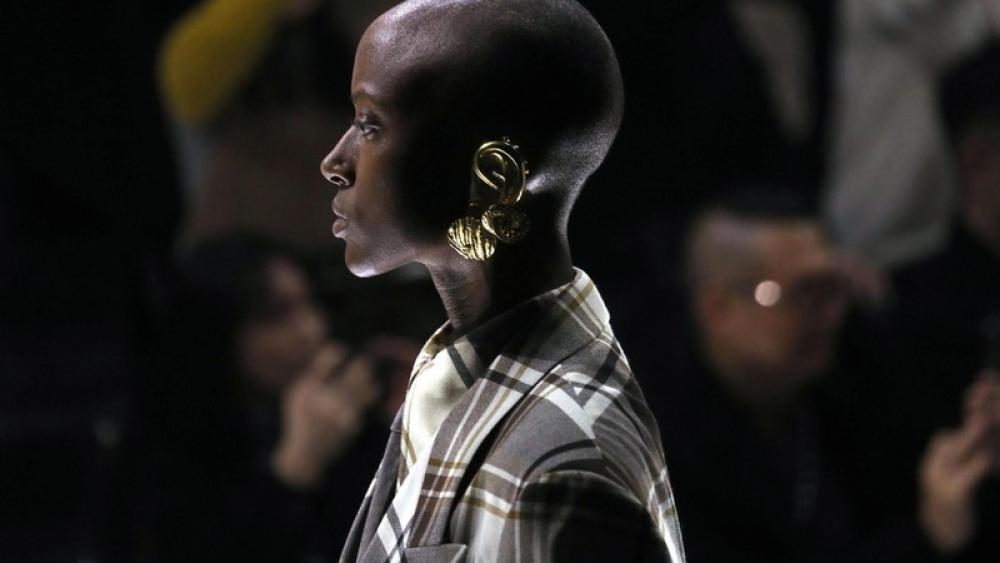 Guccis Maskenball Brachte Ersten Hohepunkt Der Mailander Modewoche