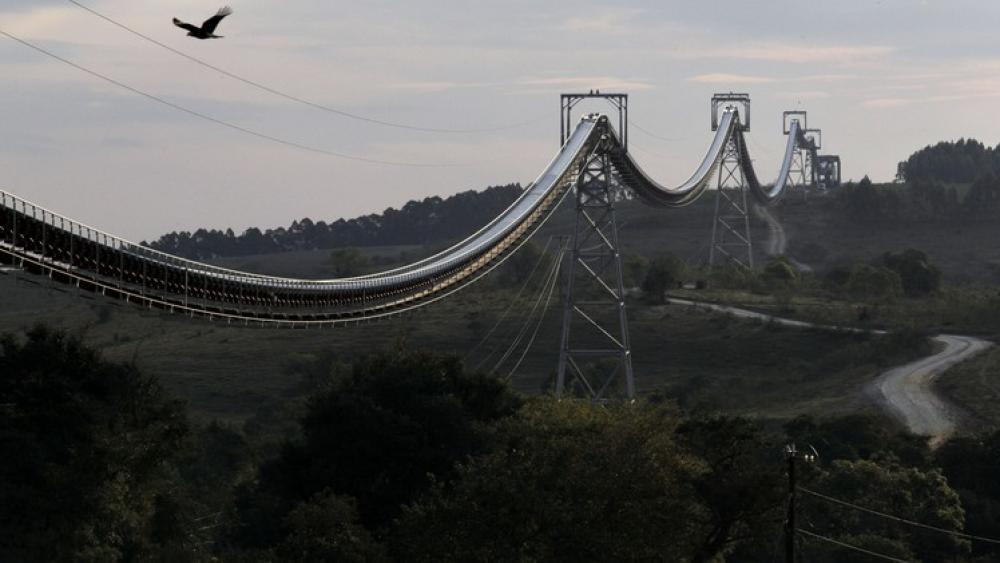 Leitner baut längstes schwebendes Förderband der Welt