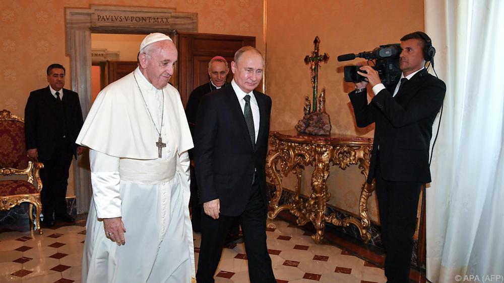Papst Franziskus empfängt Putin zum 3. Mal im Vatikan