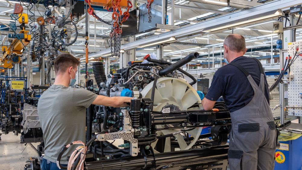 Gesetzesänderung bei KfzHandwerk Das ist neu Gesetzesänderung bei KfzHandwerk Das ist neu
