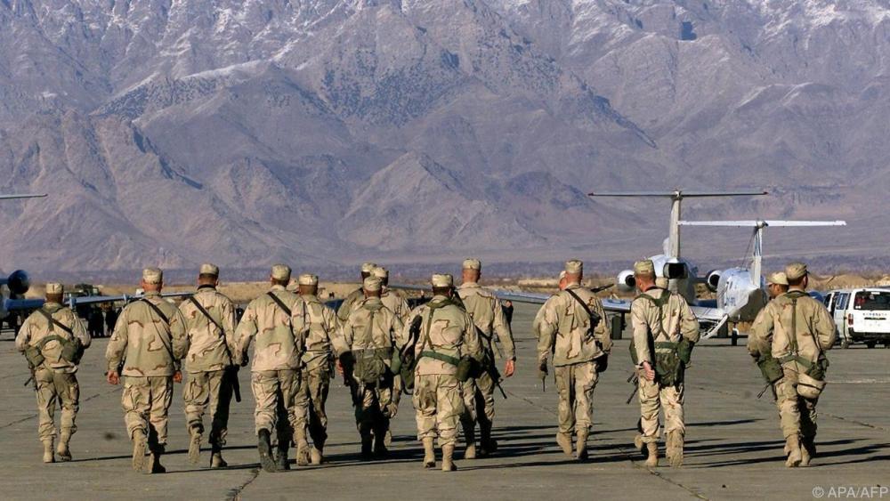 Tadschikistan mobilisiert Armee nach Flucht aus Afghanistan - Vimarsana News