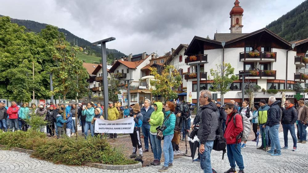 BrennerGemeinden „Wir ersticken im Verkehr“ Chronik stol.it