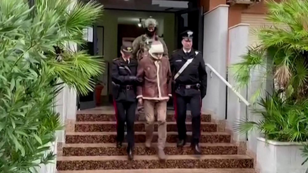 So lebt es sich als MafiaBoss Videos stol.it