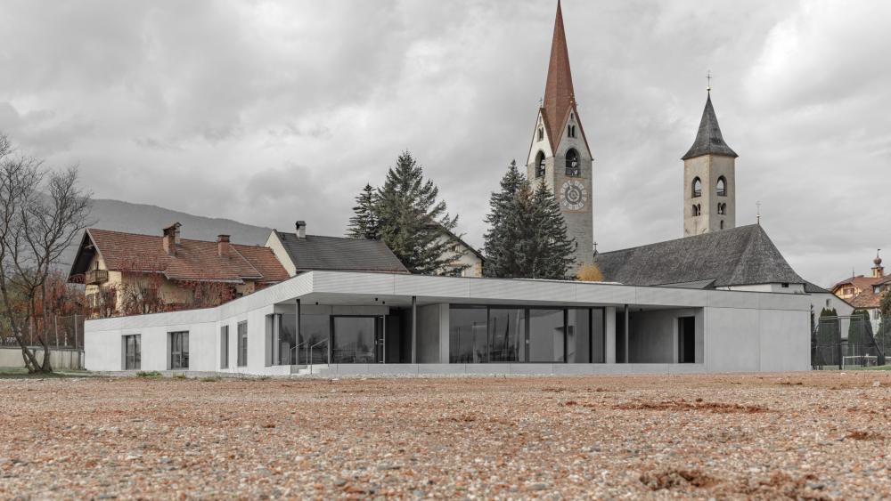 „Inso Haus“ in St. Lorenzen: Reduziert und angepasst