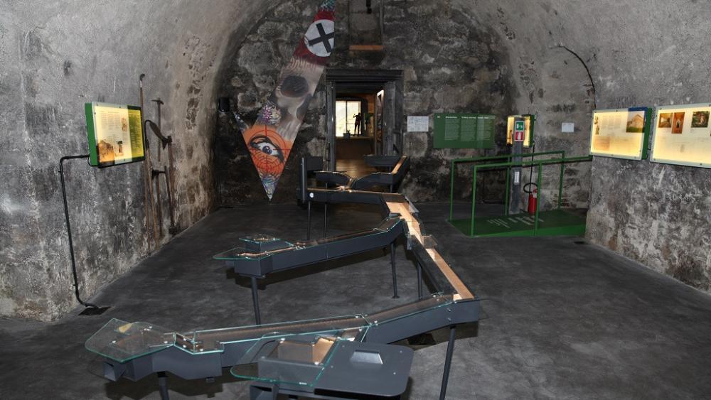 Die Geheimnisse der Bunker Chronik stol.it