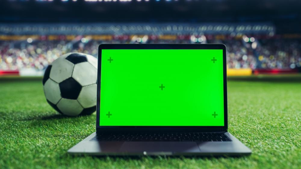 Razzia gegen illegales Streaming: Bars bei Fußball-Übertragungen im Visier