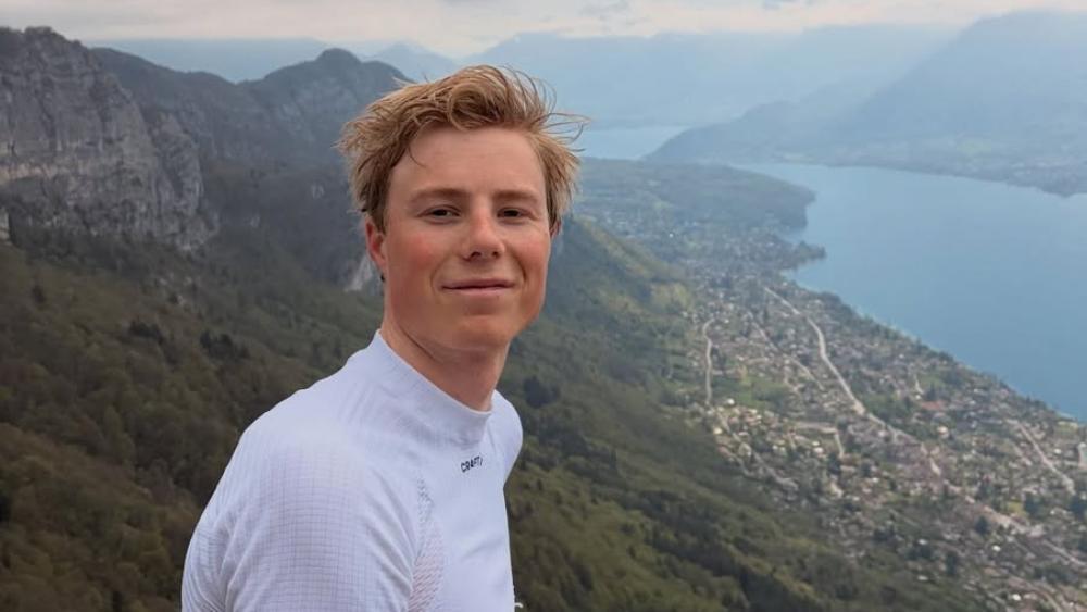 Biathlon-Wirbel: Junger Olympiasieger wechselt Sportart
