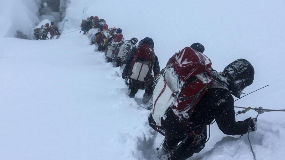 Mount Everest: Rekordzahl an Kletterzulassungen