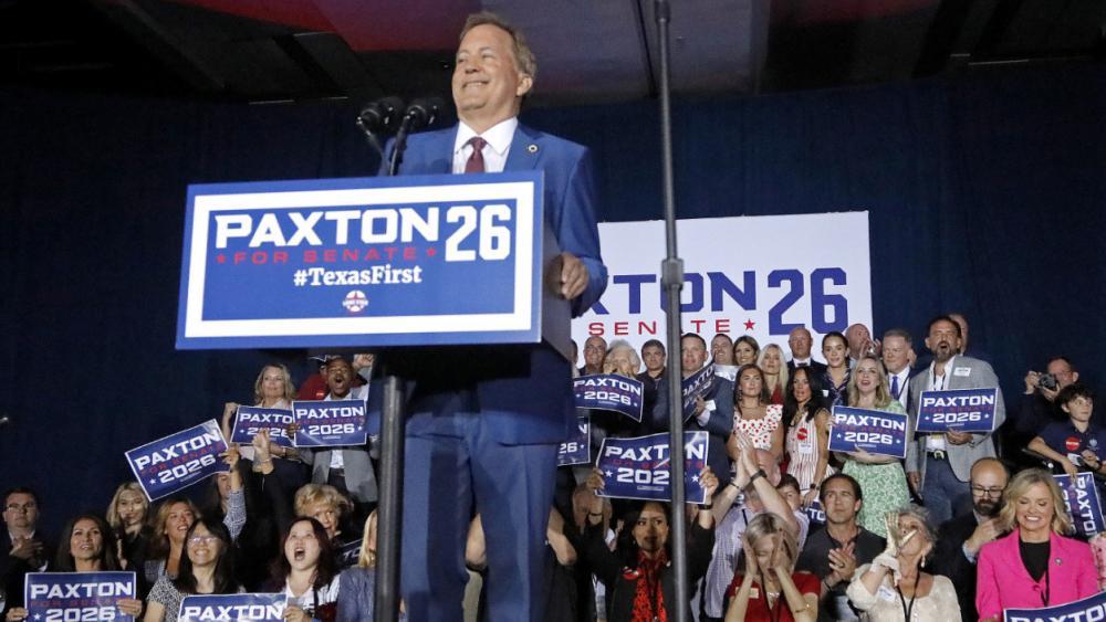 Umstrittener Trump-Kandidat gewinnt Kongressvorwahl in Texas