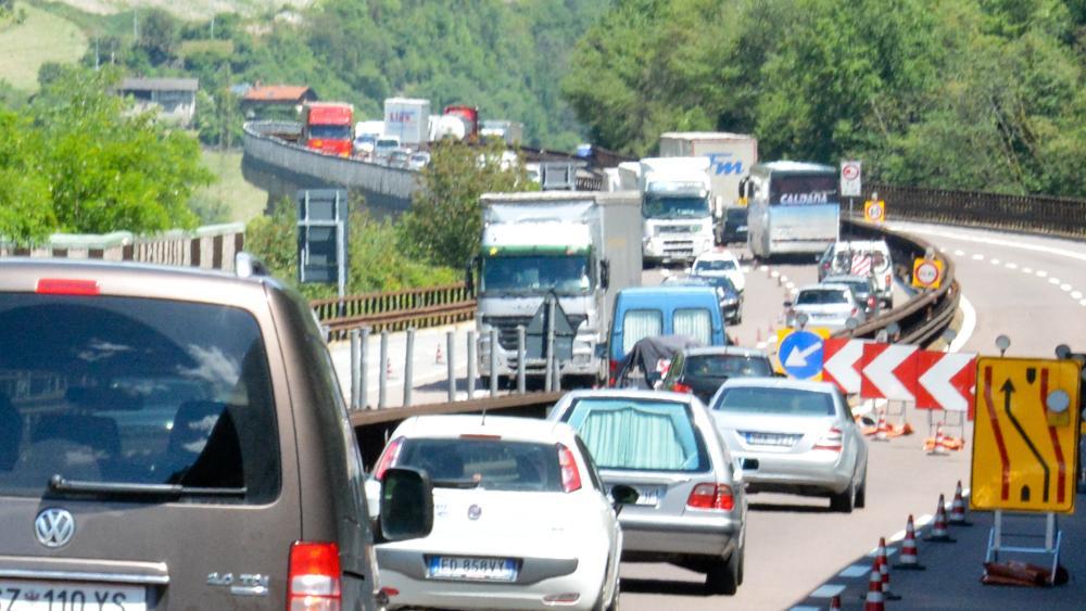 Geld zurück bei Autobahn-Stau: So funktioniert es