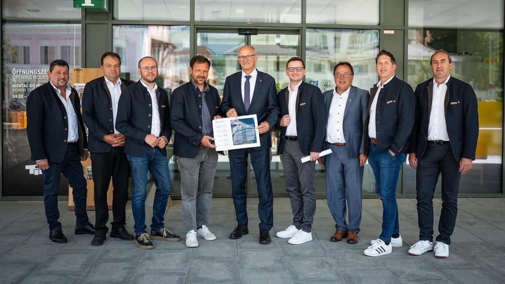 „Wir leiden an 365 Tagen“:  Sterzings Bürgermeister zur Brennerblockade
