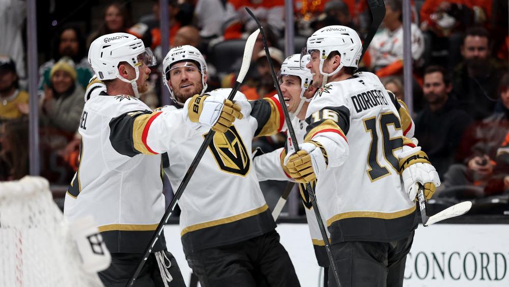 Hattrick-Held entzaubert Anaheim Ducks