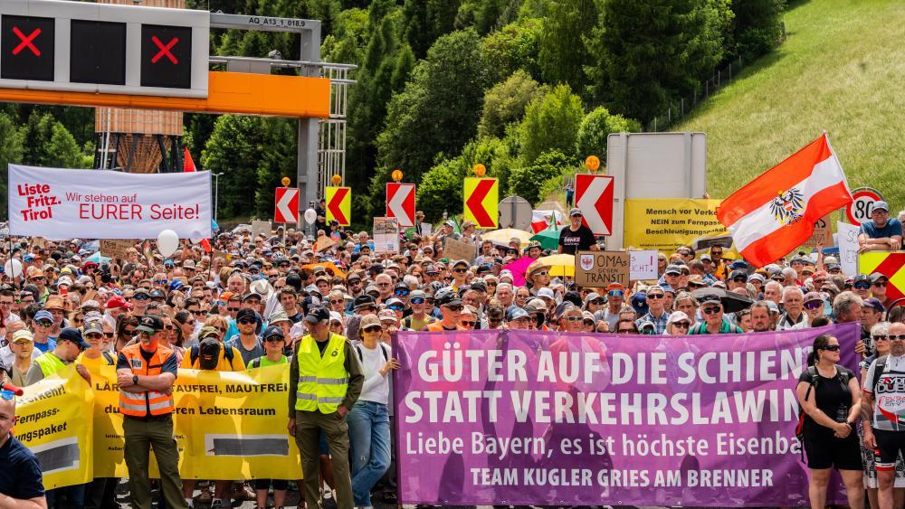 Brennerblockade: Das Chaos bleibt aus, nur der Protest bricht die Stille