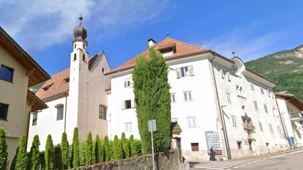 Tertiarkloster Kaltern wird zum Politikum: Gemeinde wusste sehr wohl von Plänen