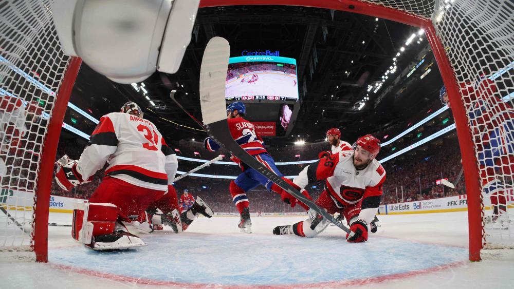 Hurricanes dominieren Montreal und stehen vor Finaleinzug