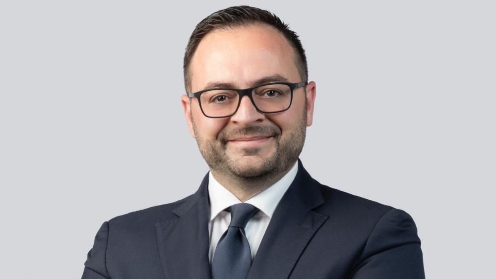 Galateo: „Keine Pressekonferenz unter der Regenbogenfahne“