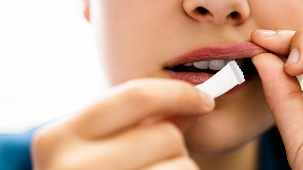 Snusen: So gefährlich ist der „Kick“ hinter der Lippe