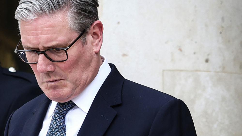 Britischer Premier kämpft um sein Amt