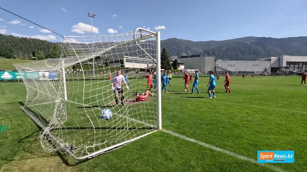 VIDEO | Wenn der Spielertrainer zum Helden wird
