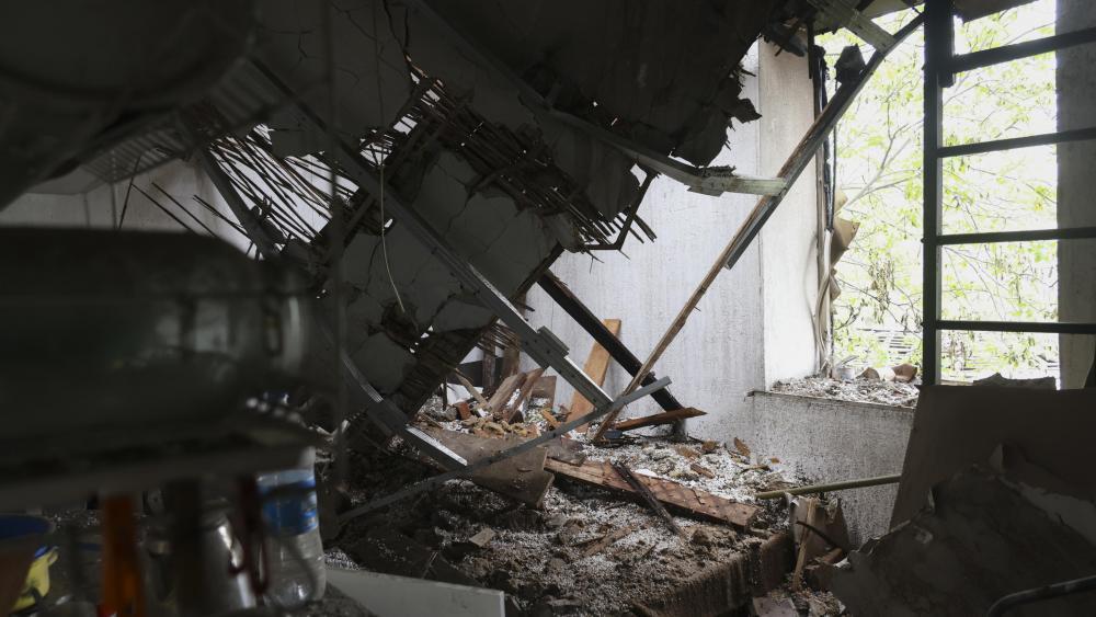 Ukraine: Umfangreiche, wechselseitige Luftangriffe mit Russland