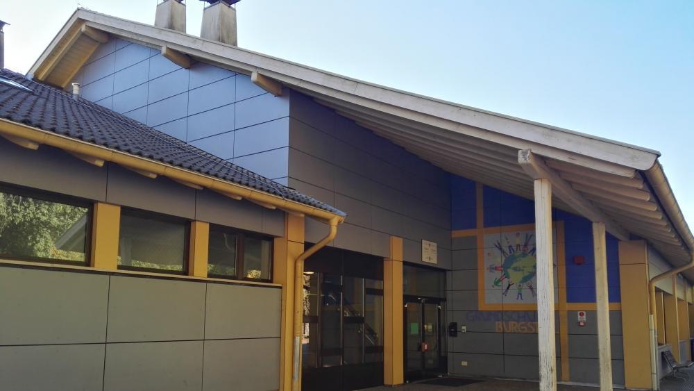 Dreist: Laptops und Fernseher aus Burgstaller Grundschule gestohlen