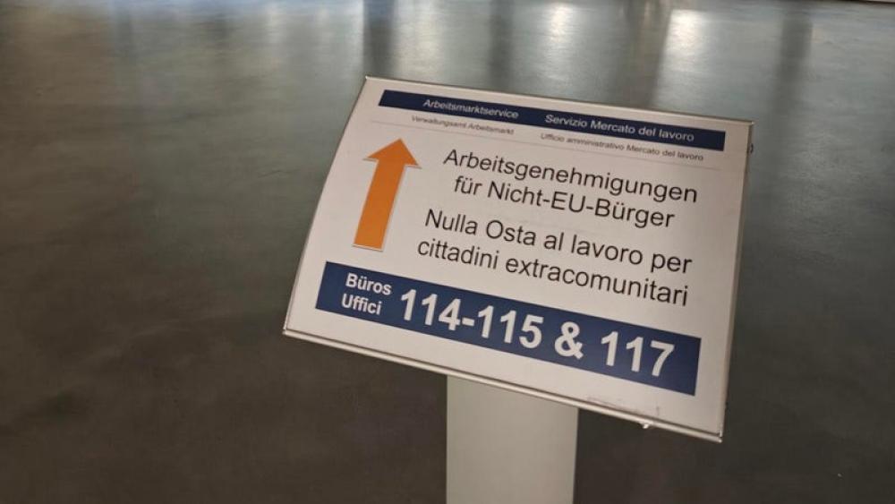 Nicht-EU-Bürger: Klare Regeln bei Wechsel zu Ganzjahres-Verträgen