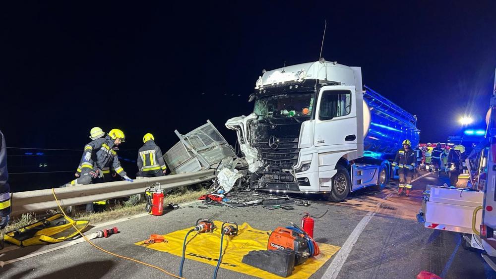 Unfall auf der Pustertaler Straße: 44-Jähriger stirbt bei Frontalcrash