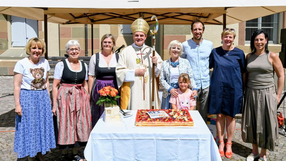 Jubiläumsfest am Familiensonntag begeistert hunderte Familien