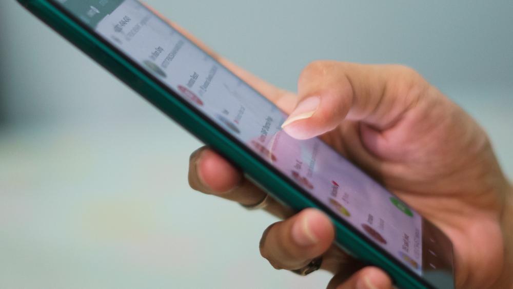 Social Media: „Regulierung für alle Altersgruppen notwendig“