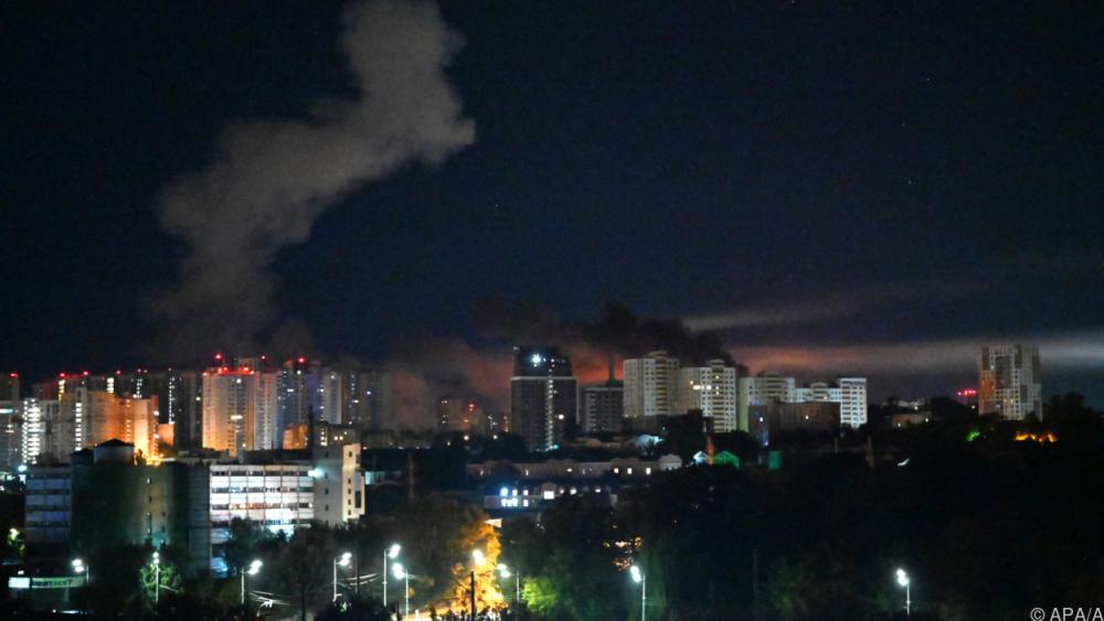 Wieder schwere russische Raketenangriffe auf Kiew