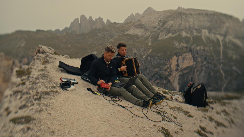 Fast eine halbe Million Follower – und ein Studio auf dem Berg