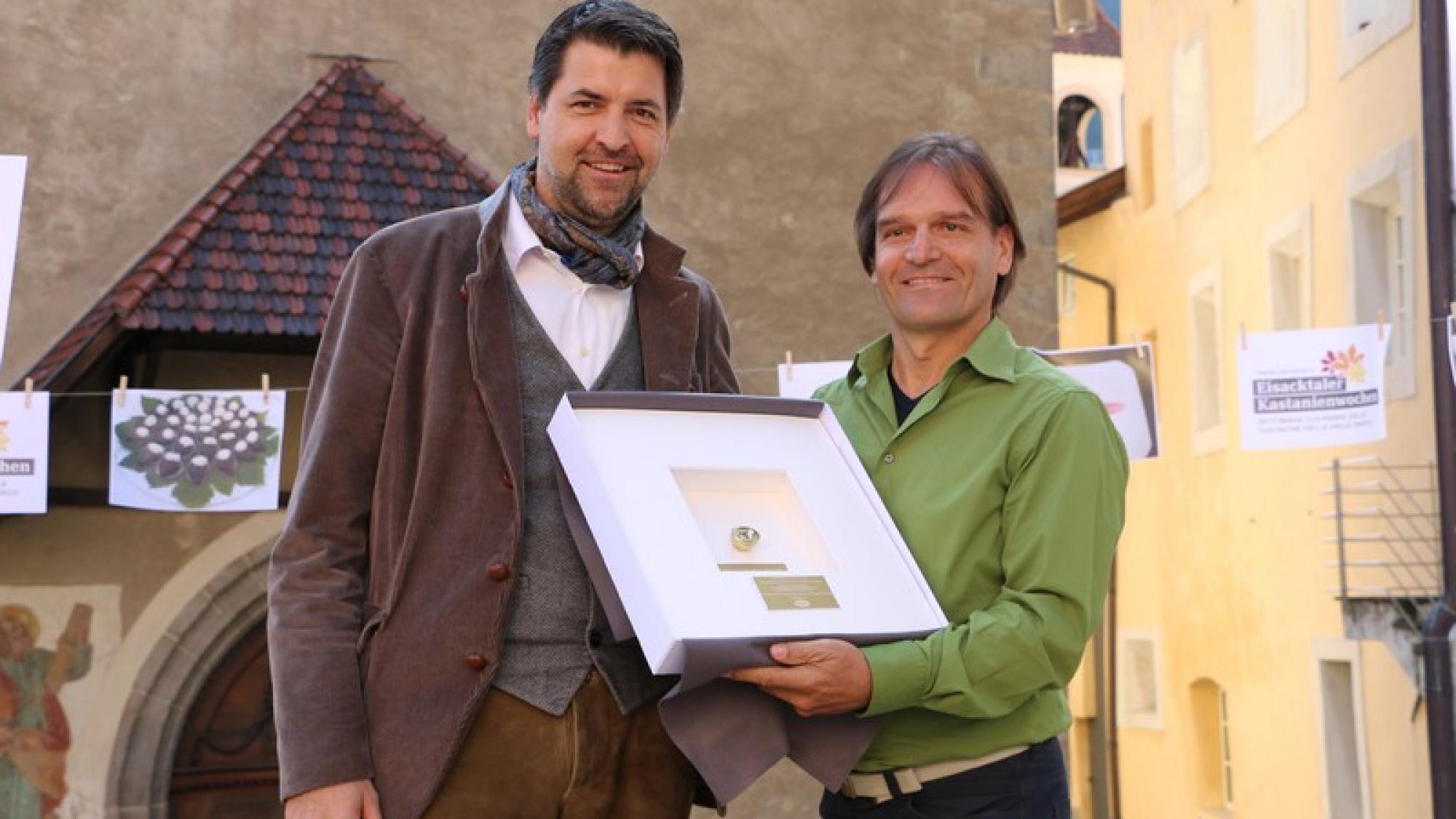 Peter Righi „Goldene Kastanie“ geht an Peter Righi - Panorama | stol.it