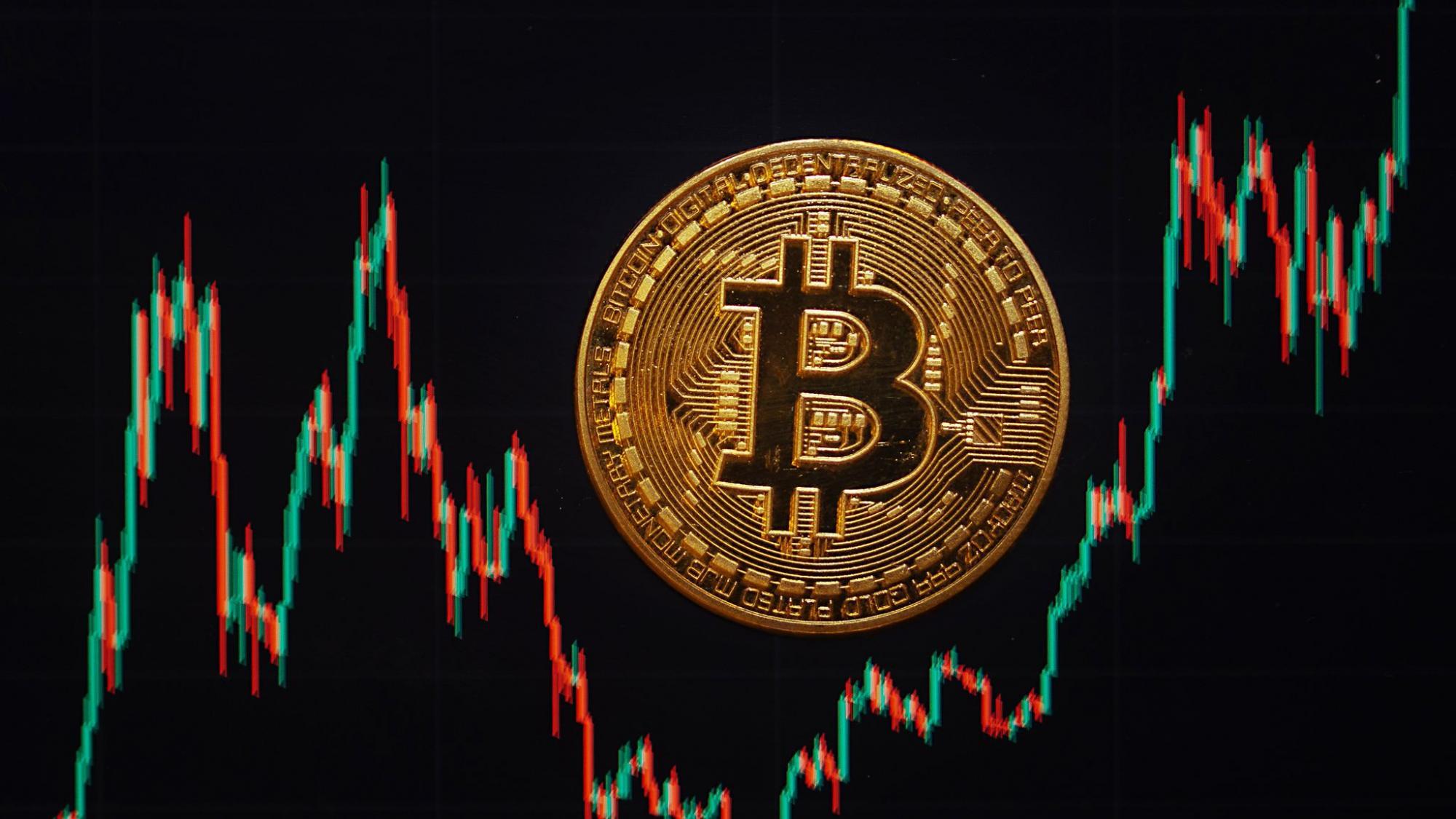 Bitcoin Knackt Erstmals 100.000 US-Dollar-Marke - Panorama | Stol.it