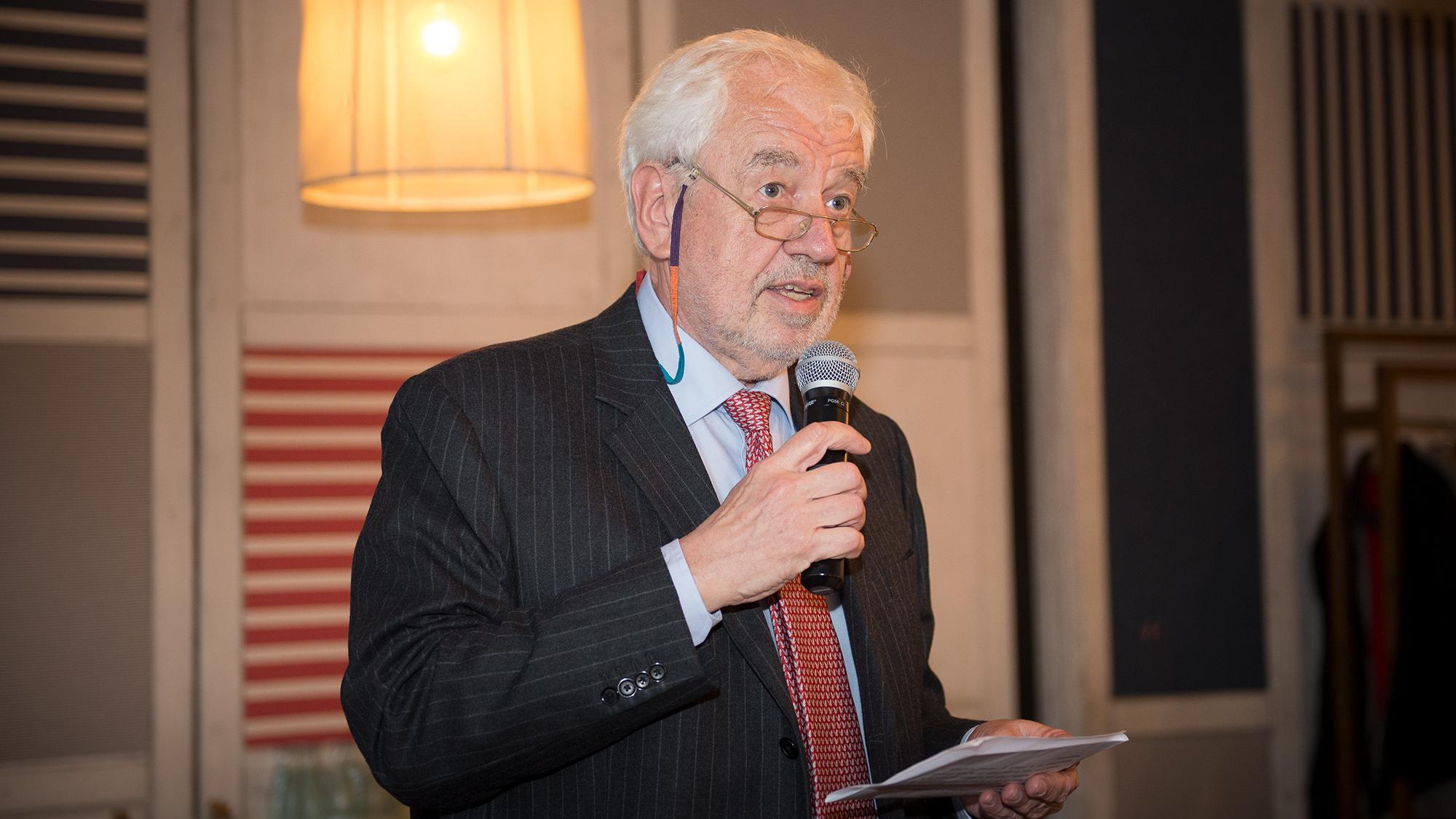 „Am Anfang stand die Angst vor dem Aus“ - Politik | stol.it