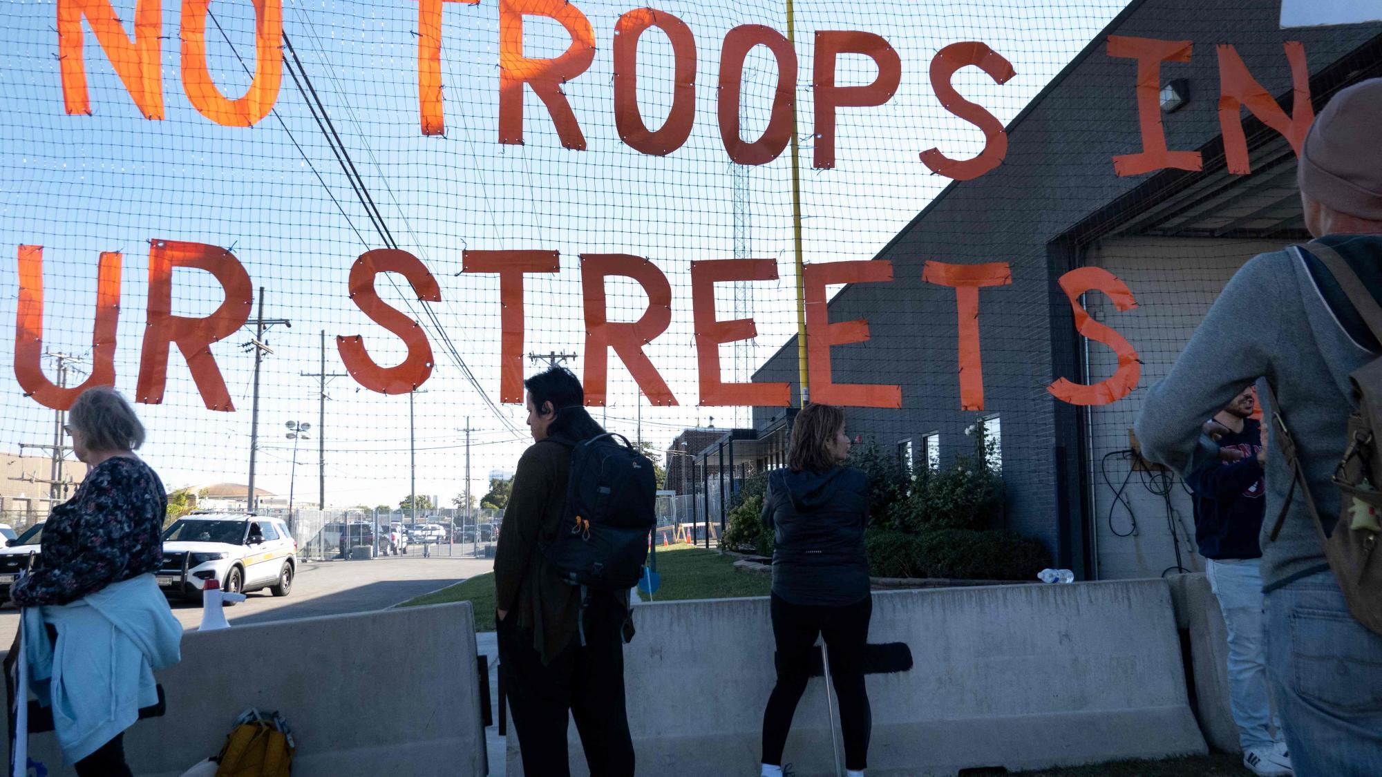 Chicago im Visier von Trump: „Wir alle haben Angst vor ICE“ - Politik ...