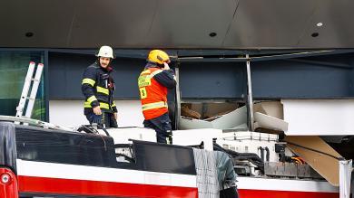 Tödlicher Bus-Unfall in Salzburg: Ermittlungen laufen