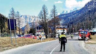 San-Pellegrino-Pass: 24-jähriger Biker stirbt bei Verkehrsunfall