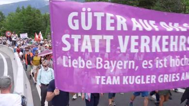 Brenner-Demo: Tausende Teilnehmer pilgerten auf Autobahn