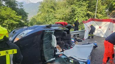 Gampenpassstraße: 80-Jähriger in Auto eingeklemmt