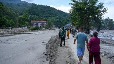 Zahl der Todesopfer nach Sturzflut in Nepal steigt auf 469