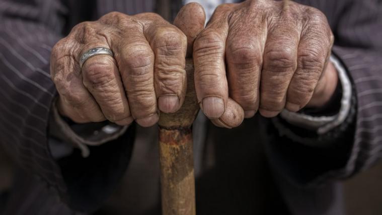 Ein 112 Jahre alter Japaner gilt jetzt als ältester Mann der Welt.