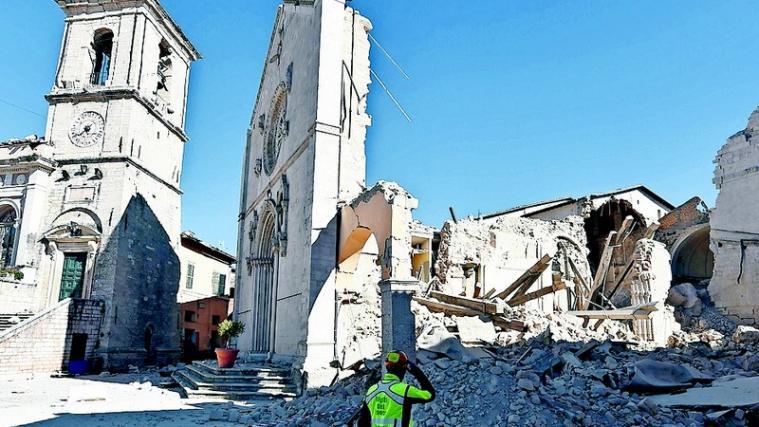 Auch die Basilika zum heiligen Benedikt fiel dem Erdbeben zum Opfer.