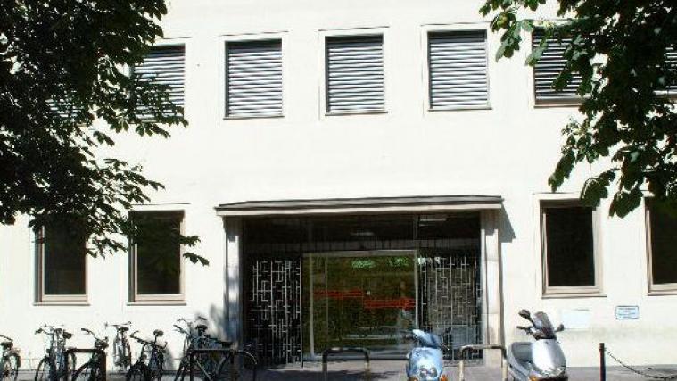 Die Landesbibliothek Teßmann und ihr italienisches Pendant Claudia Augusta bleiben am Unsinnigen Donnerstag und am Faschingsdienstag nachmittags geschlossen.