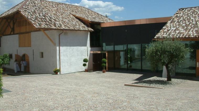Das Lanserhaus gehört zu den Spielorten des Eppaner Liedsommers.