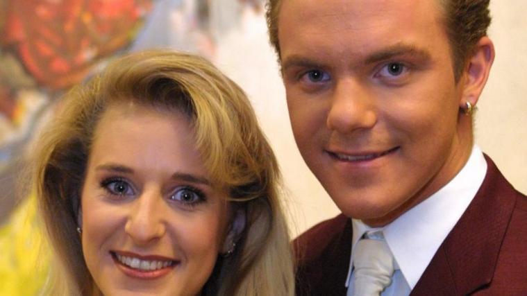 In erster Ehe war Stefan Mross mit Stefanie Hertel verheiratet.