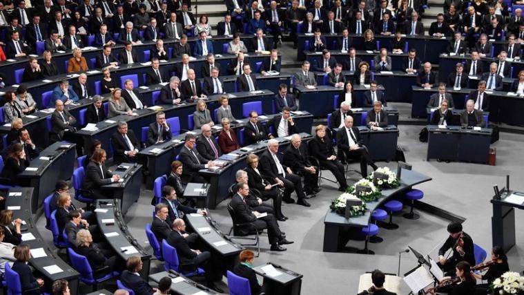 Bundestagspräsident Wolfgang Schäuble hat den früheren Parlamentspräsidenten Philipp Jenninger gewürdigt.
