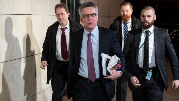 Der deutsche Innenminister Thomas de Maizière (CDU) nach den Verhandlungen.
