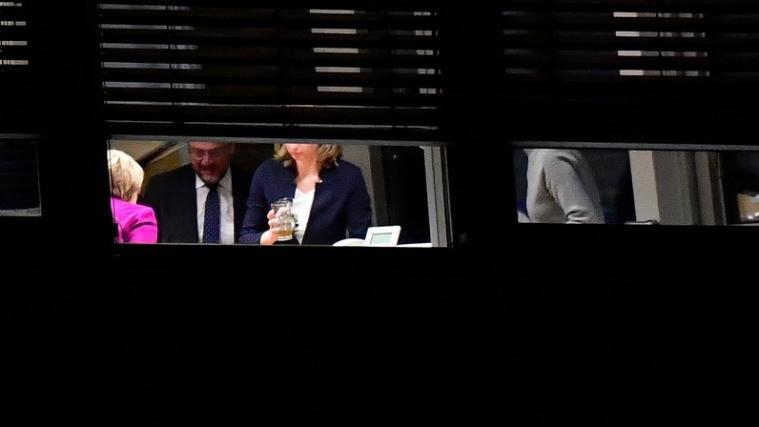 Bis ins Morgengrauen dauerten die Verhandlungen.